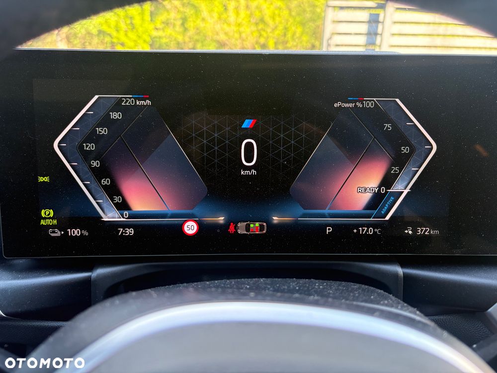 BMW i4 70.3kWh eDrive 35 M Sport Edition - 10