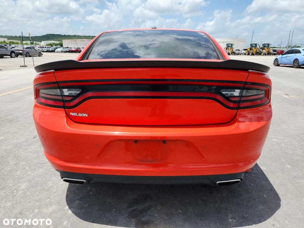 Dodge Charger - 6