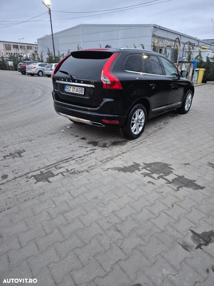 Volvo XC 60 D4 Geartronic Summum - 4