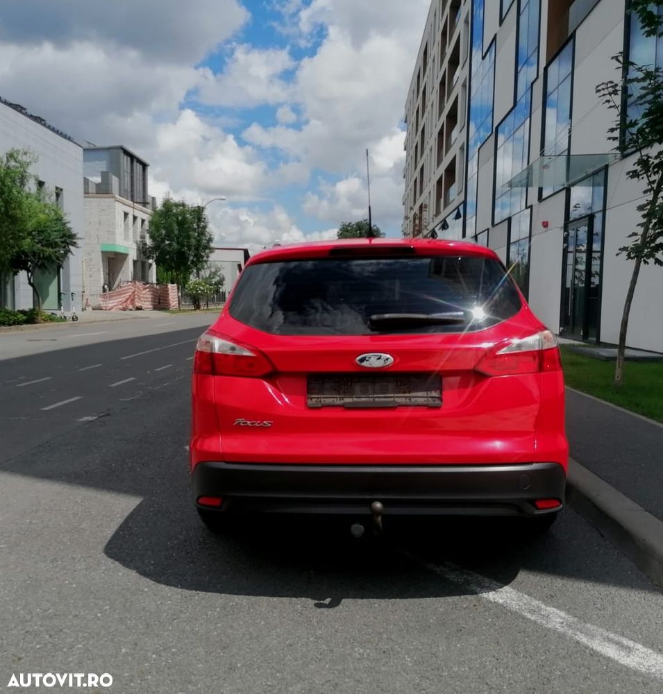 Ford Focus - 8