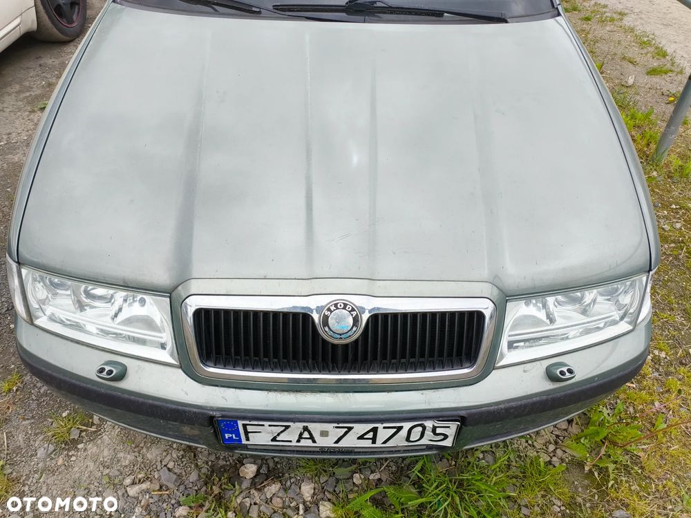 Skoda Octavia 1.6 Classic - 2
