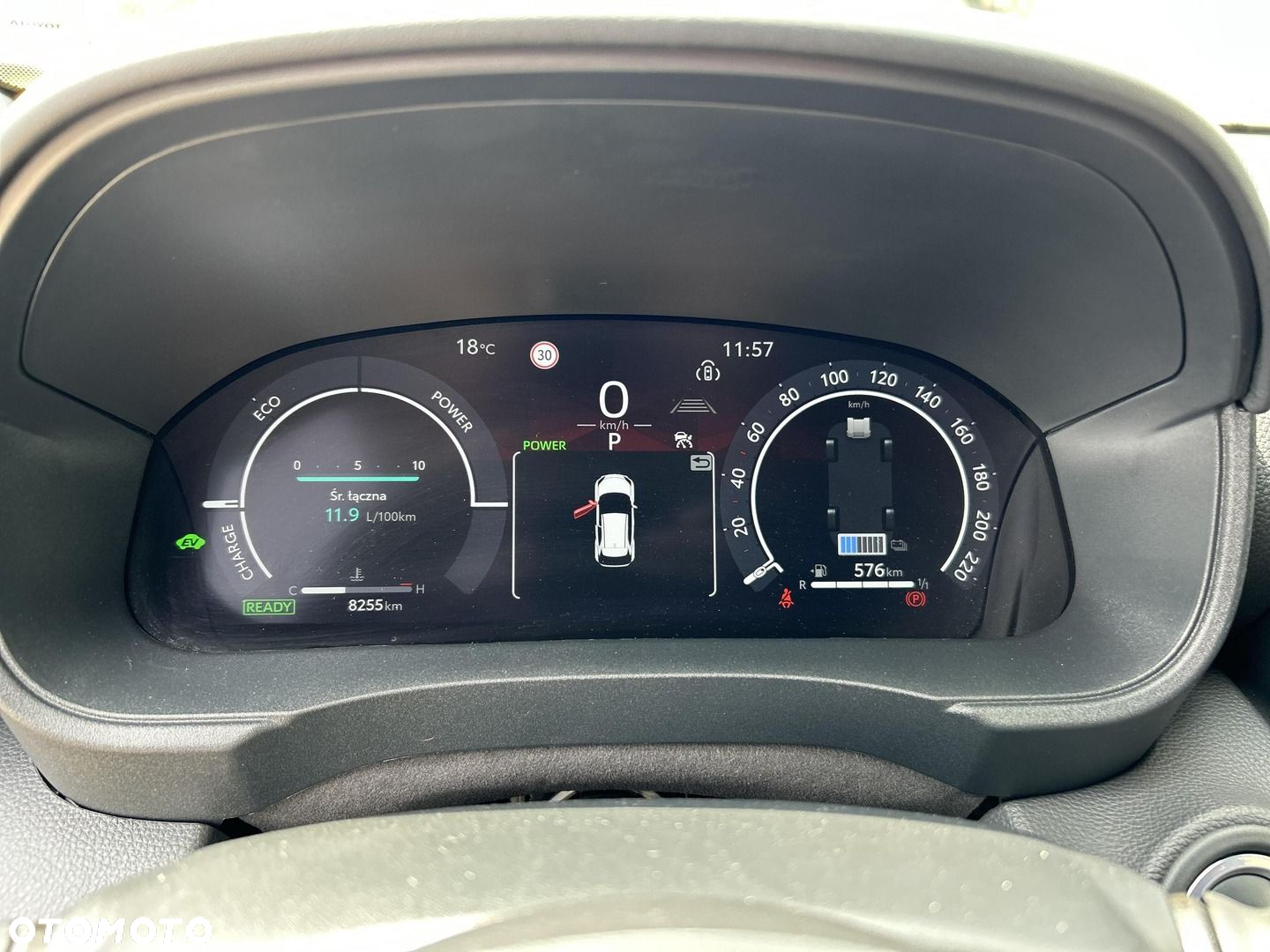 Toyota Yaris Cross - 18