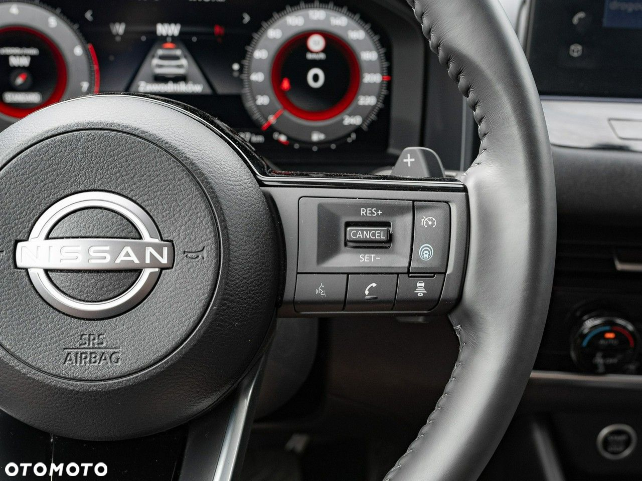 Nissan Qashqai - 18