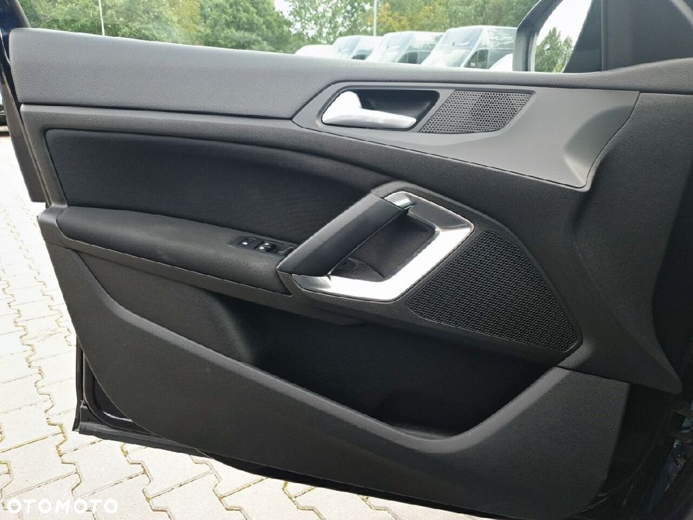 Peugeot 308 1.2 PureTech GPF Active S&S - 14