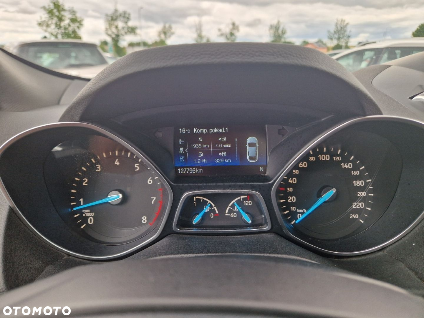 Ford Kuga 1.5 EcoBoost 2x4 ST-Line - 13