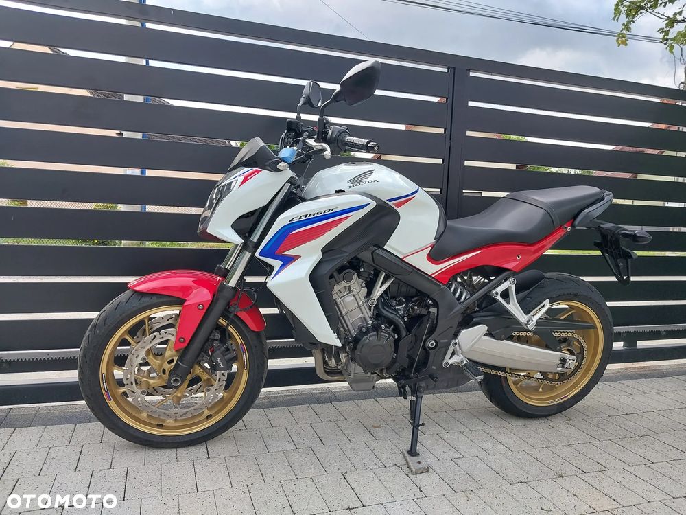Honda CB - 2