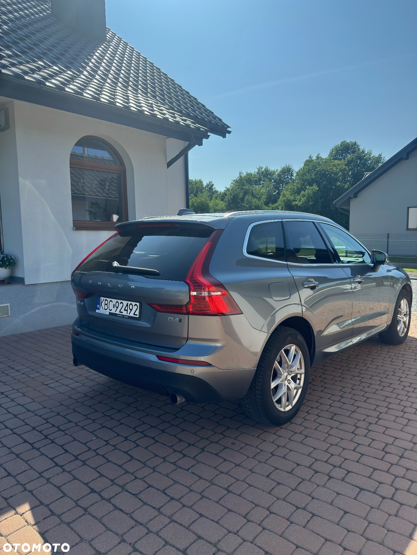 Volvo XC 60 D4 AWD Momentum - 2