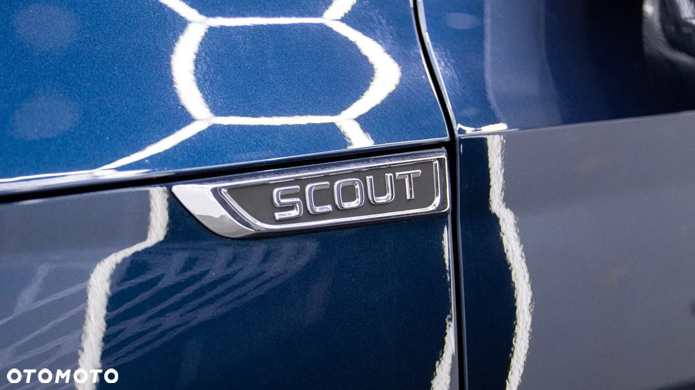 Skoda Octavia 2.0 TSI 4x4 Scout DSG - 10