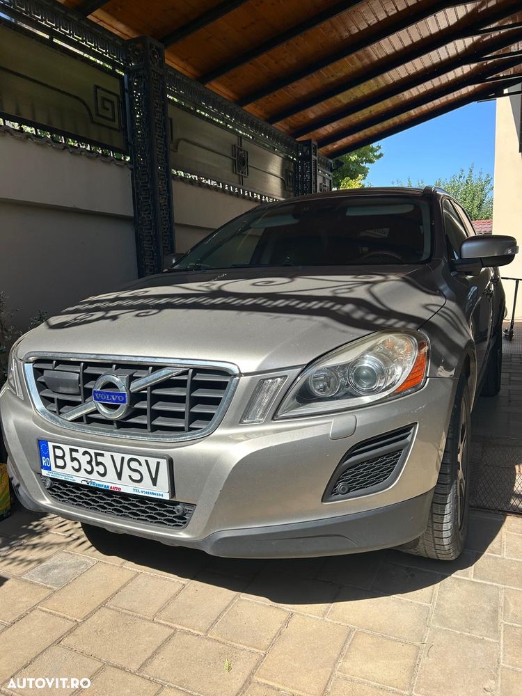 Volvo XC 60 D5 AWD Summum - 3