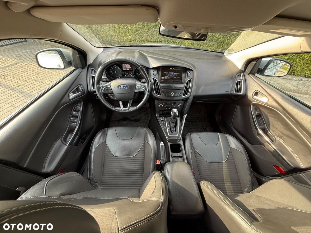 Ford Focus - 5