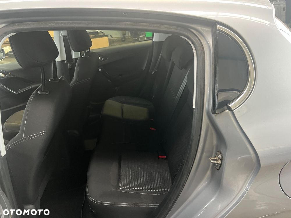 Peugeot 208 PureTech 110 Stop & Start Tech Edition - 12