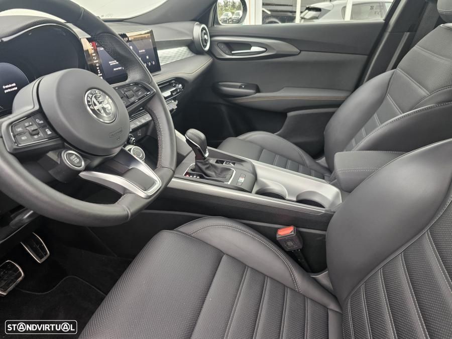 Alfa Romeo Tonale 1.5 Hybrid Sprint - 28