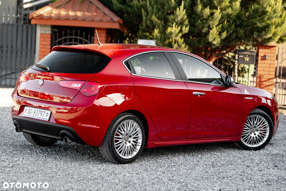 Alfa Romeo Giulietta 1.8 TBi 16V Quadrifoglio Verde - 11