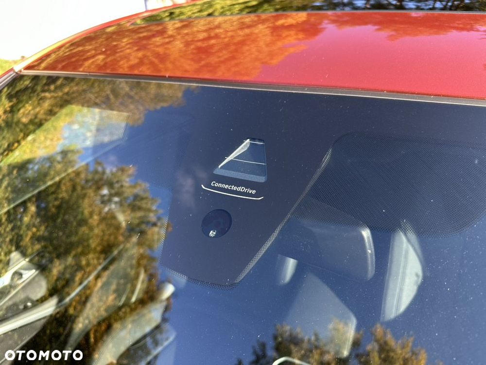 BMW Seria 3 330i Sport Line - 14