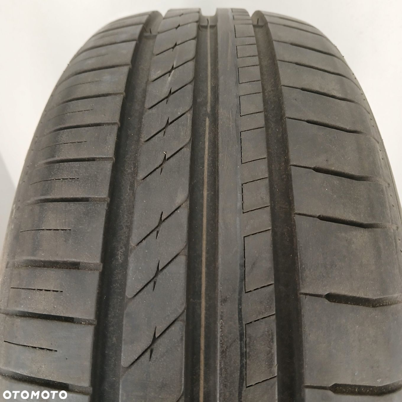 205/60R16 96H Giti GitiSynergy H2 6mm 2022r 85250 - 2