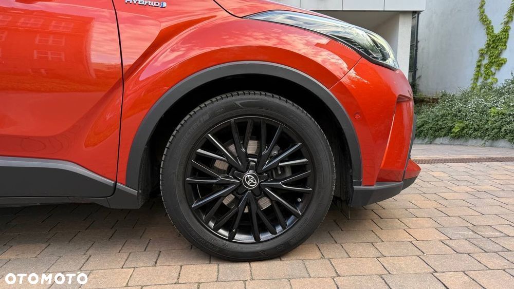 Toyota C-HR - 33