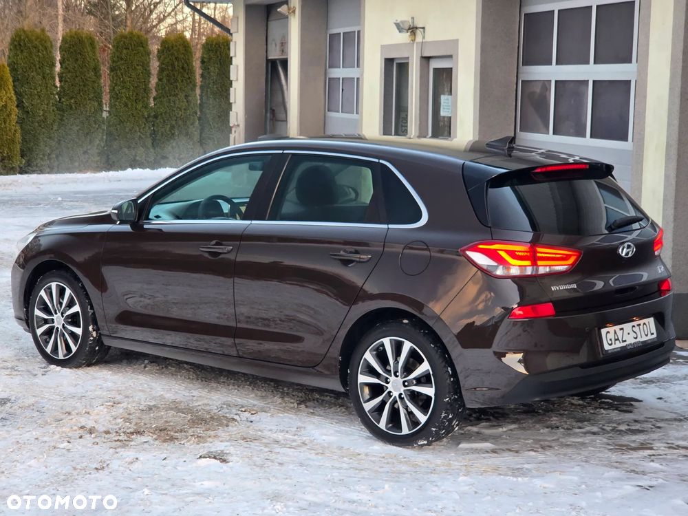 Hyundai i30 1.4 T-GDI Premium - 10