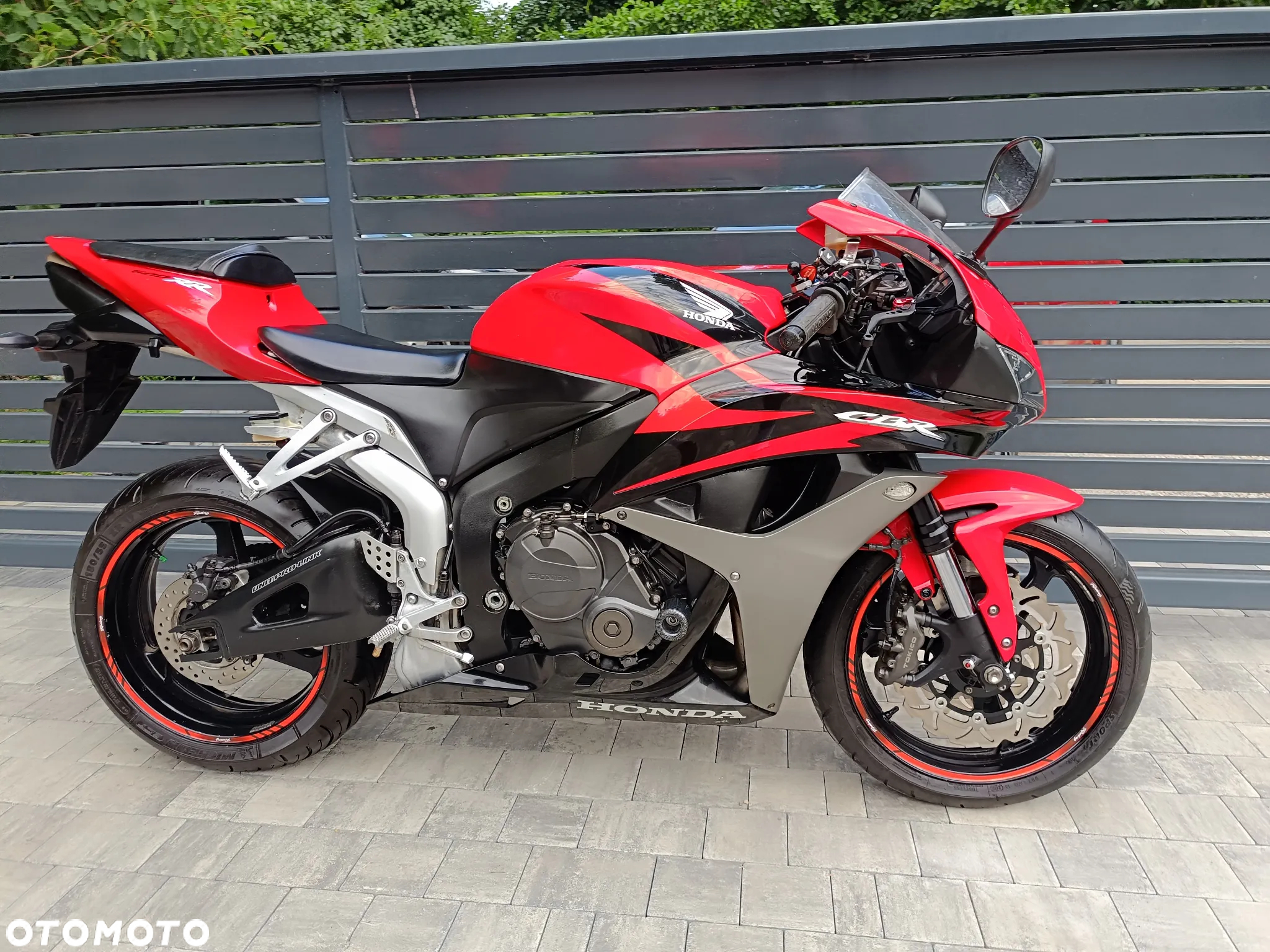 Honda CBR - 12
