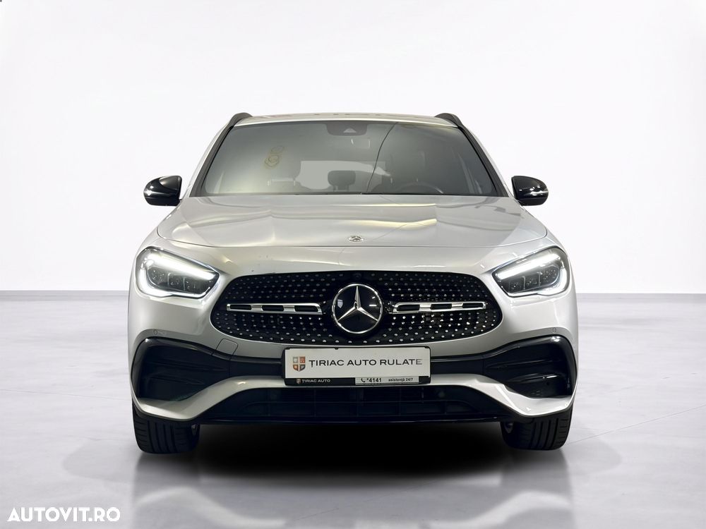Mercedes-Benz GLA - 9