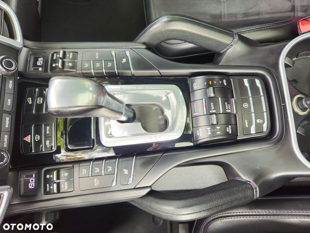 Porsche Cayenne Tiptronic S - 40