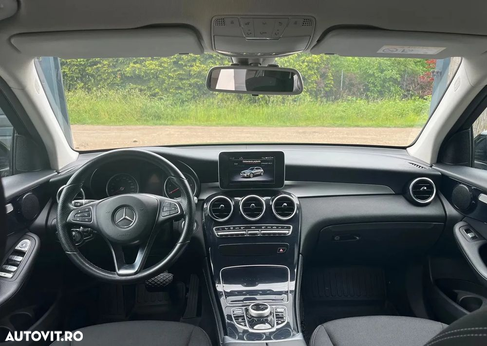 Mercedes-Benz GLC 220 d 4MATIC - 11