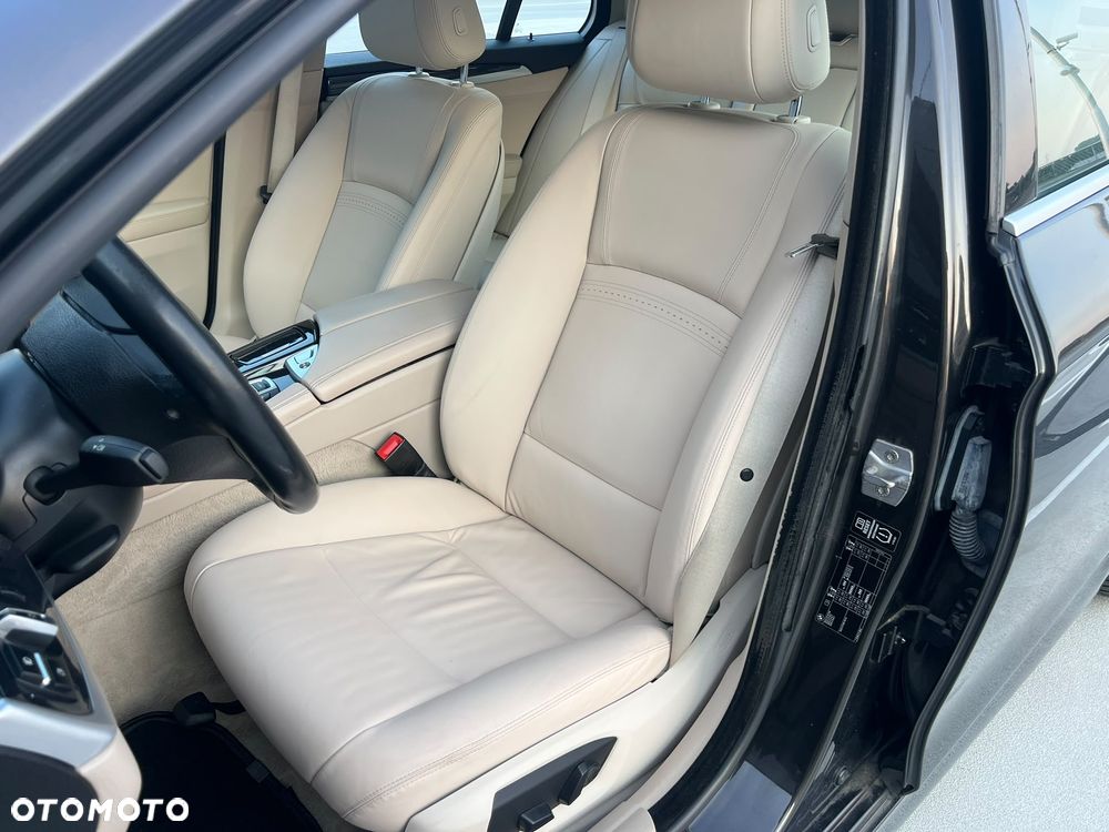 BMW Seria 5 520i Modern Line - 20