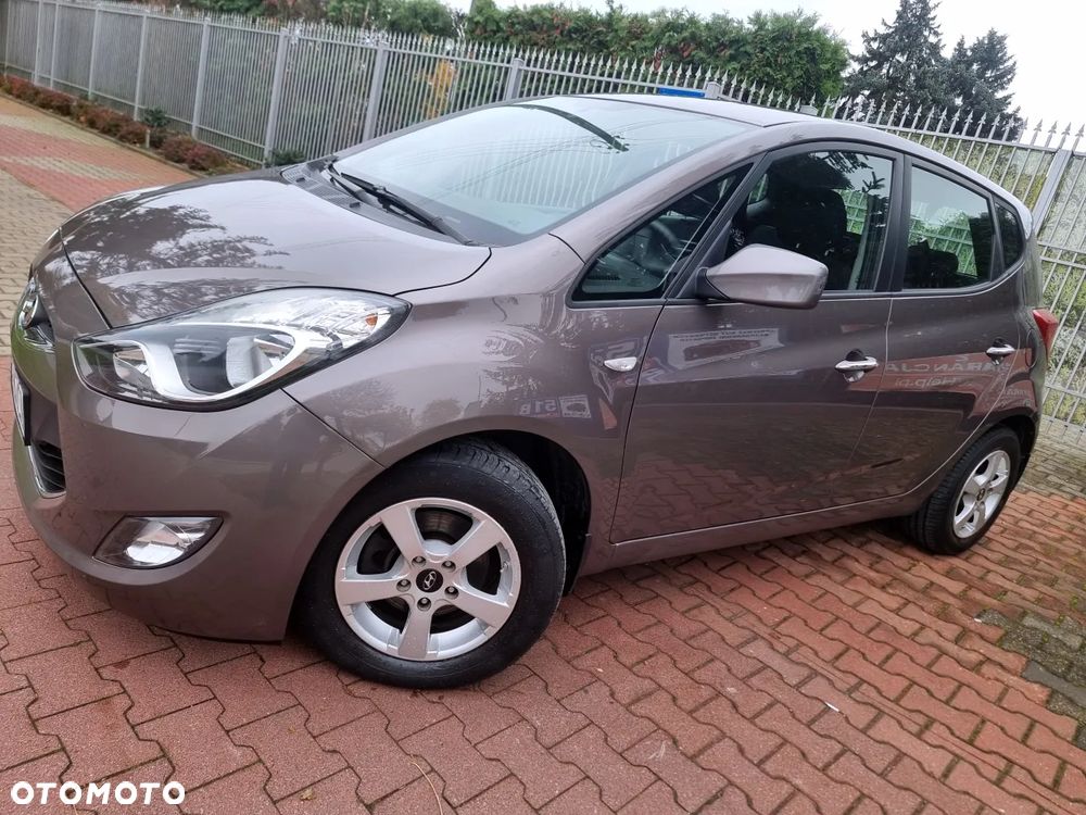 Hyundai ix20 1.4 Style blue - 14