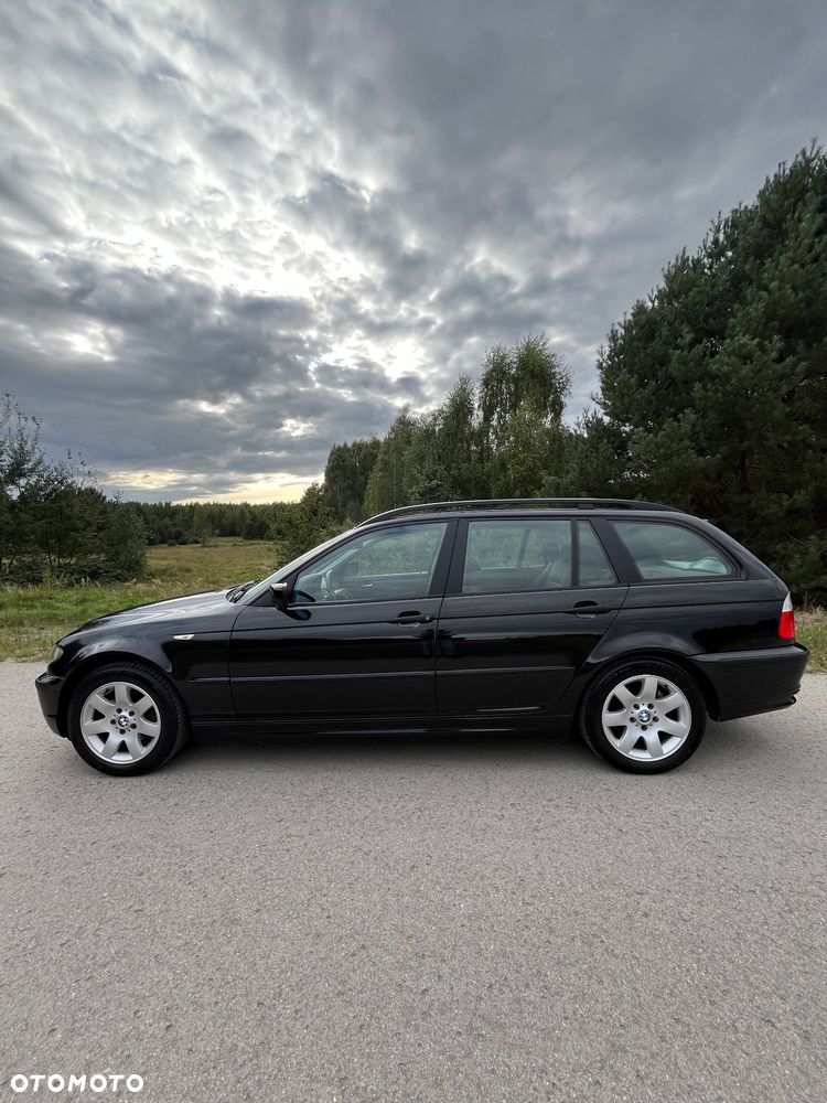 BMW Seria 3 318i Touring Edition Exclusive - 9
