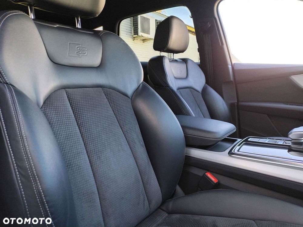 Audi Q7 45 TDI mHEV Quattro S Line Tiptr - 33