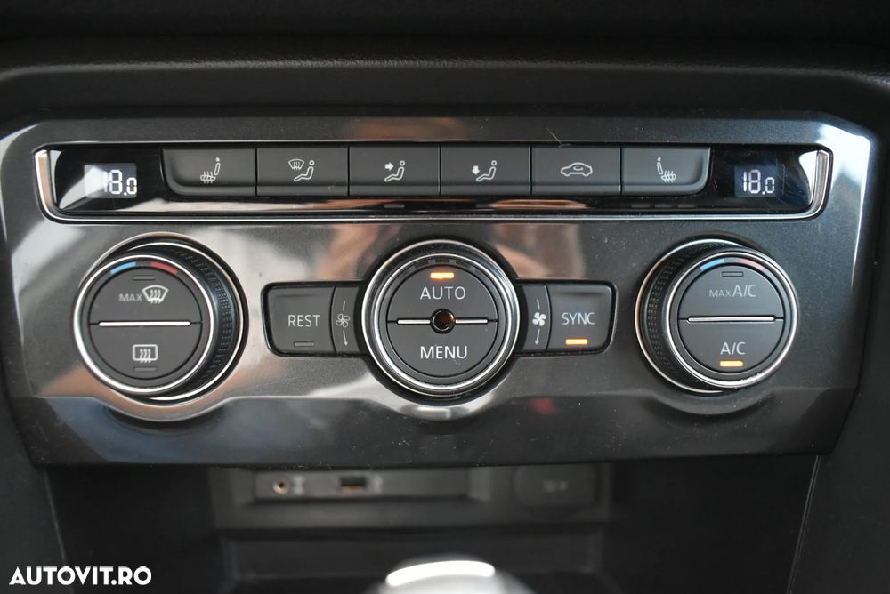 Volkswagen Tiguan 2.0 TSI 4Motion DSG Sport&Style - 23