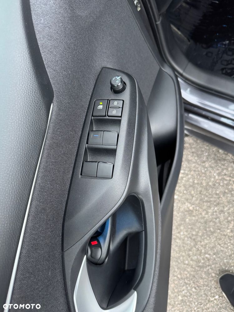 Toyota Yaris - 11