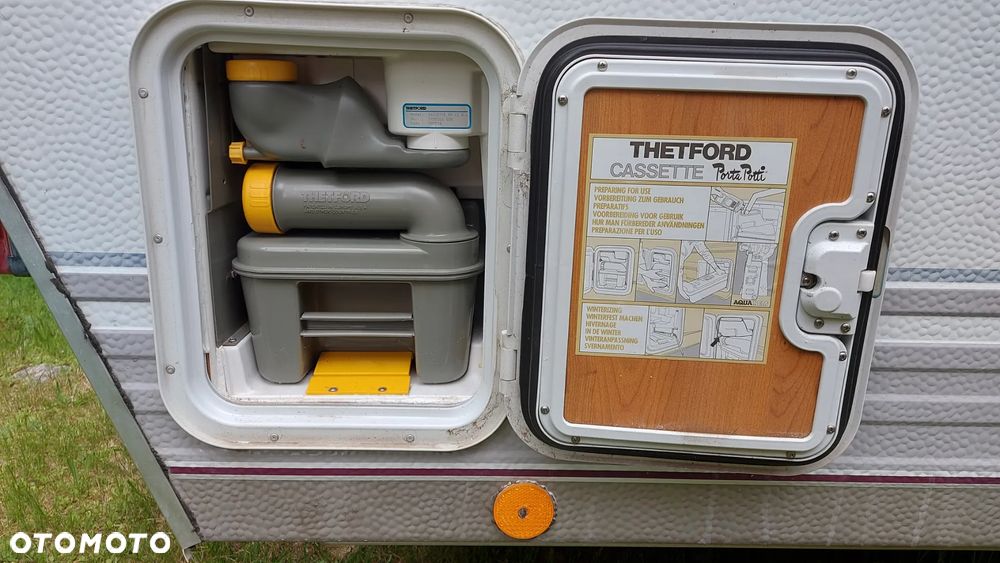 Dethleffs RM2 CAMPER Przedsionek - 6
