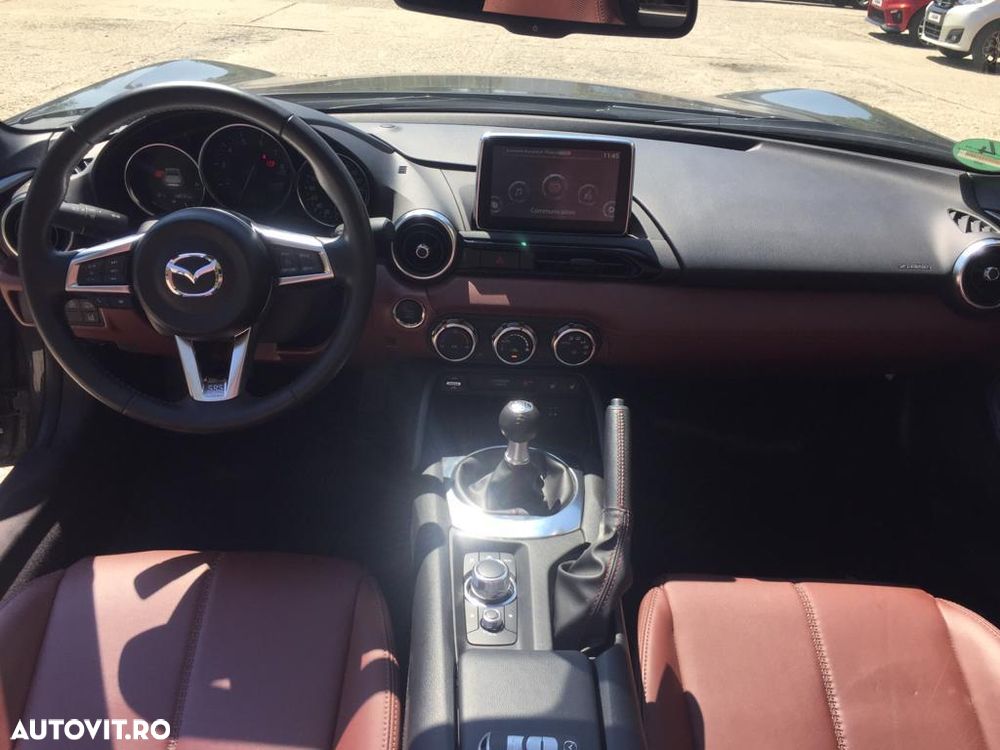 Mazda MX-5 G160 Revolution Top - 4
