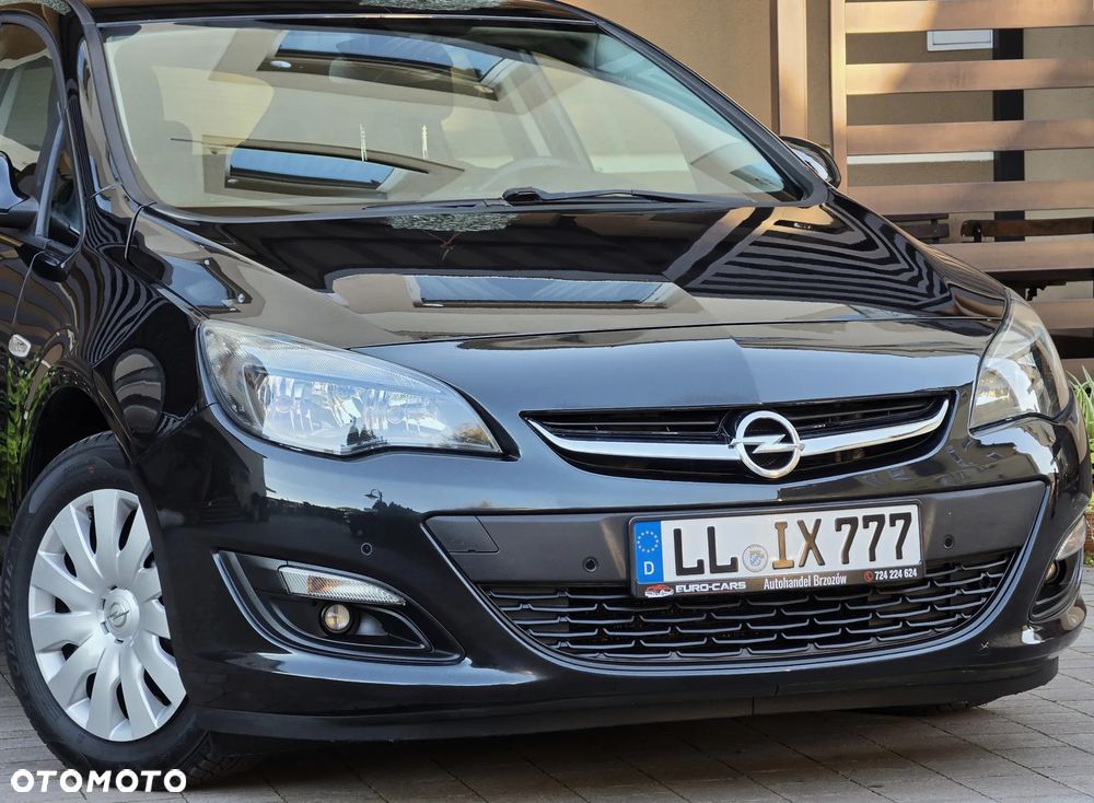 Opel Astra 1.4 T Cosmo EU6 - 14