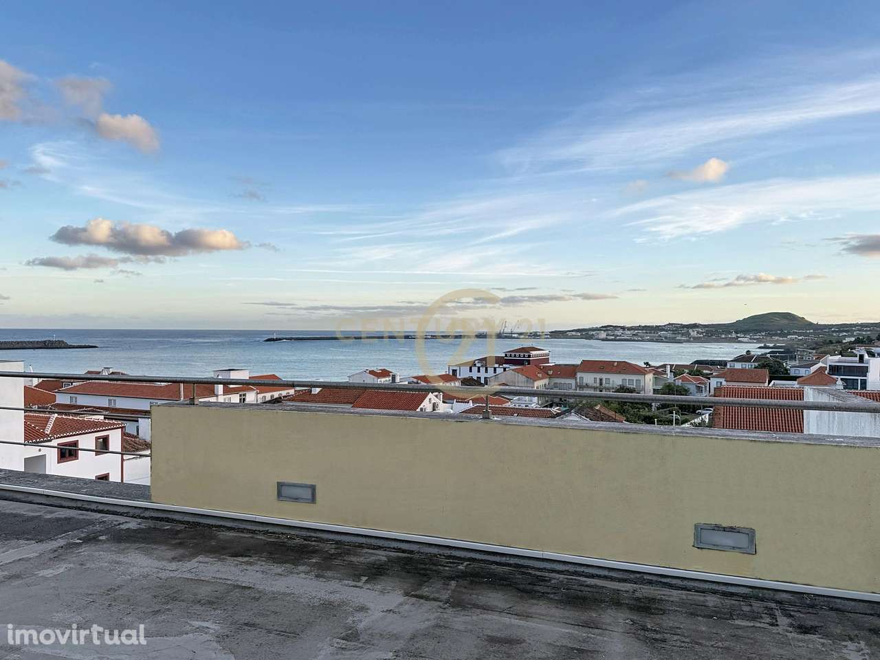 Moradia de Elevada Qualidade no Coração da Praia da Vitória – Vista so - Grande imagem: 4/43