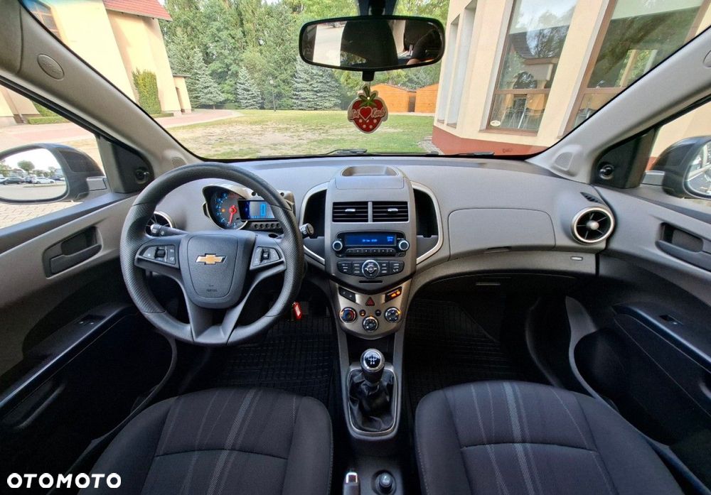 Chevrolet Aveo - 23