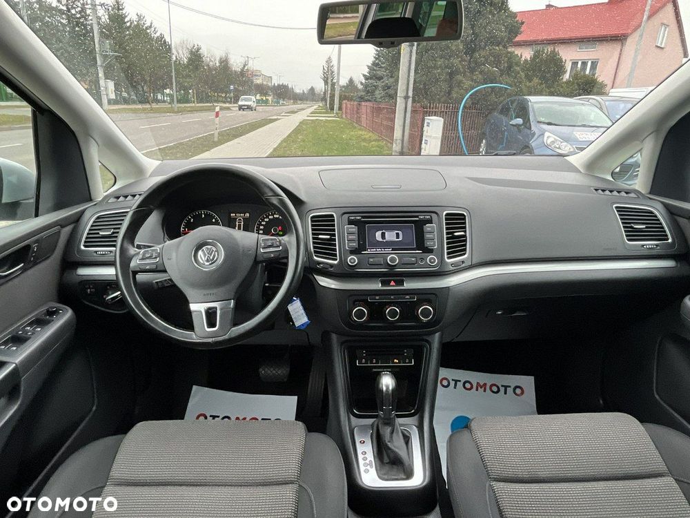 Volkswagen Sharan - 14