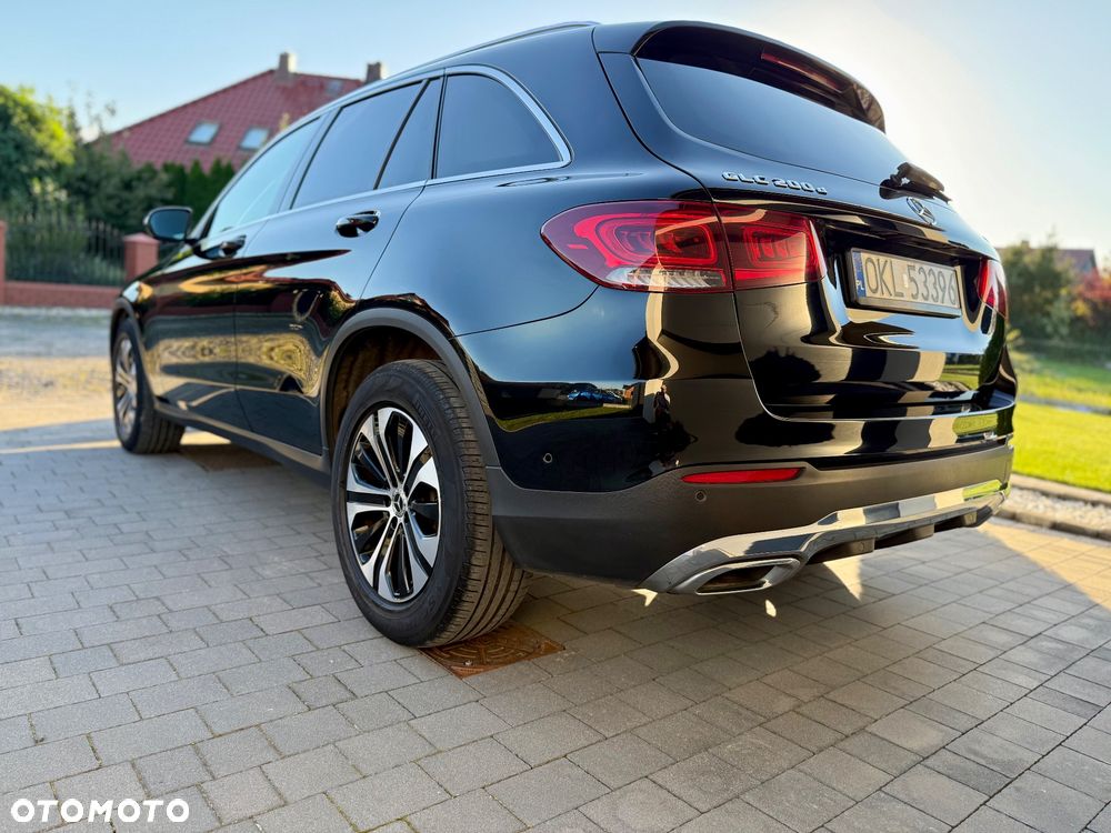 Mercedes-Benz GLC 200 d 4-Matic Business Edition - 3