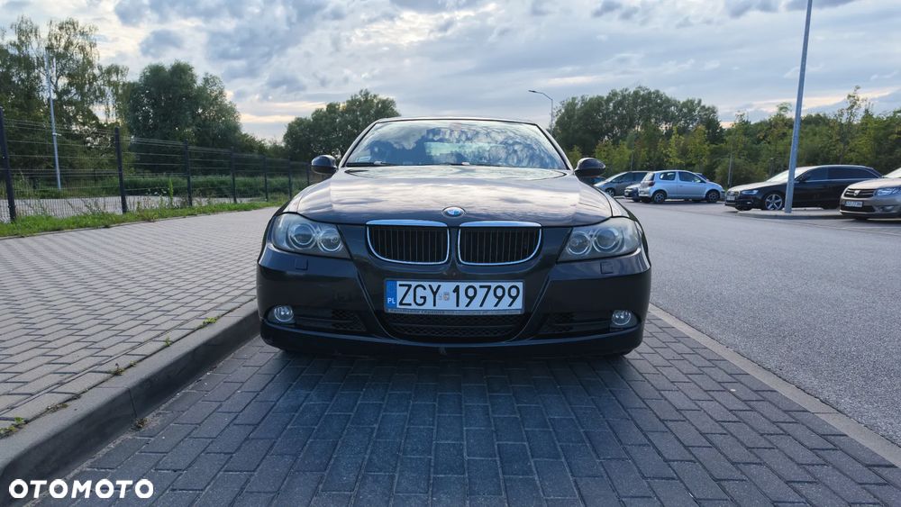 BMW Seria 3 320d - 3