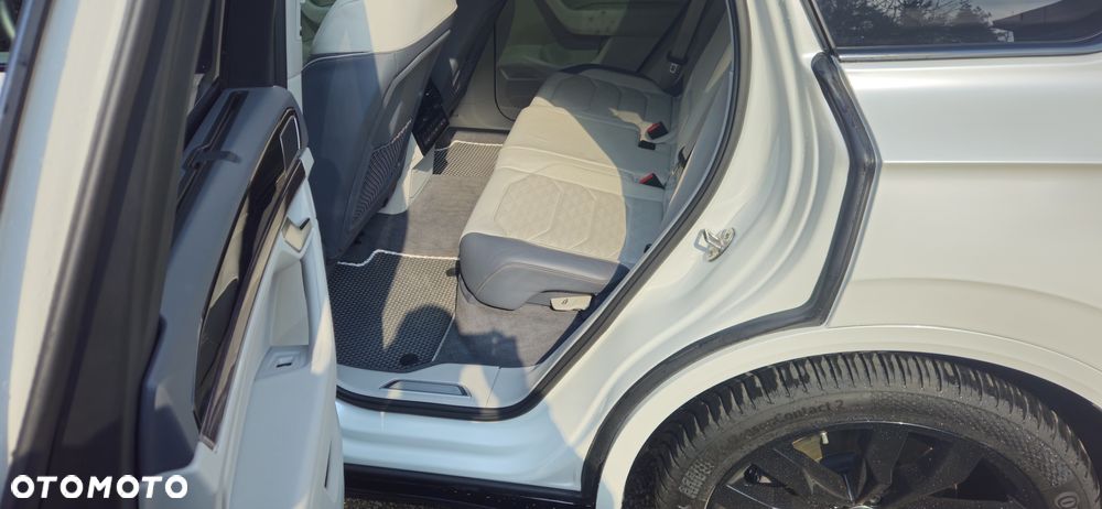 Volkswagen Touareg 4.0 V8 TDI SCR 4Mot R-Line - 20