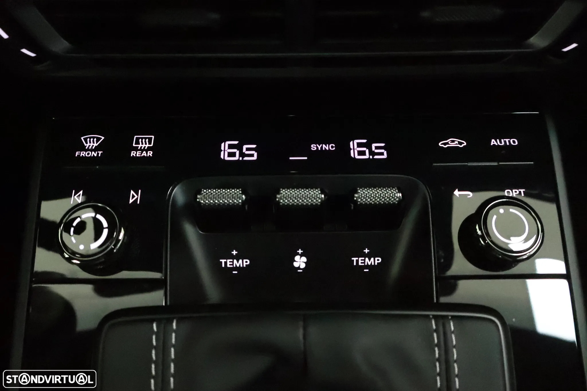 Porsche 911 (992) GT3 PDK - 35