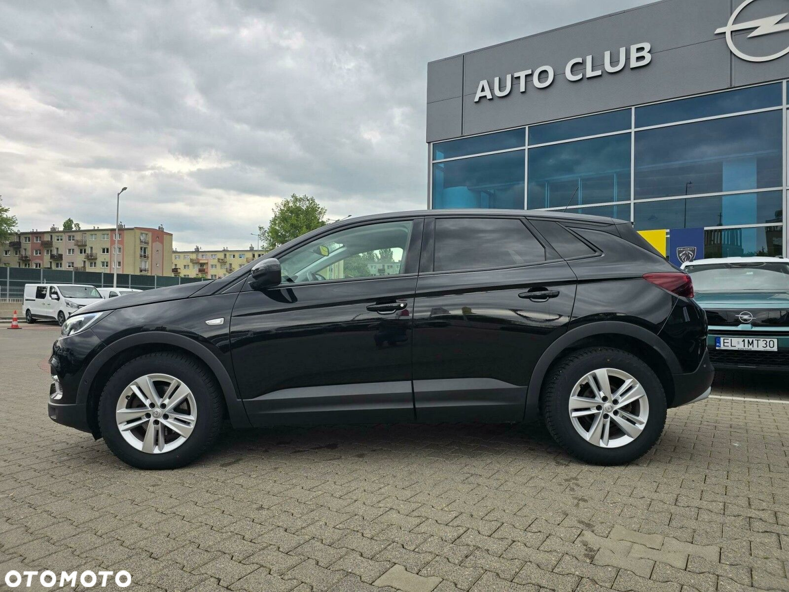 Opel Grandland 1.2 T Business Elegance S&S - 3