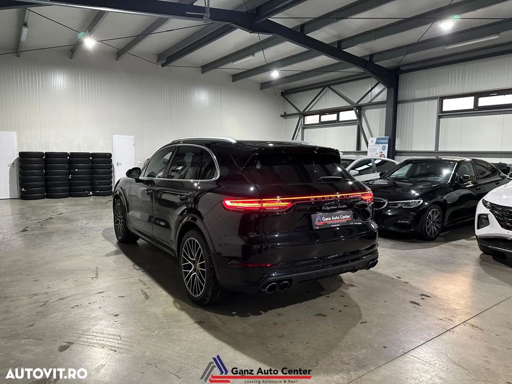 Porsche Cayenne Turbo Tiptronic S - 5