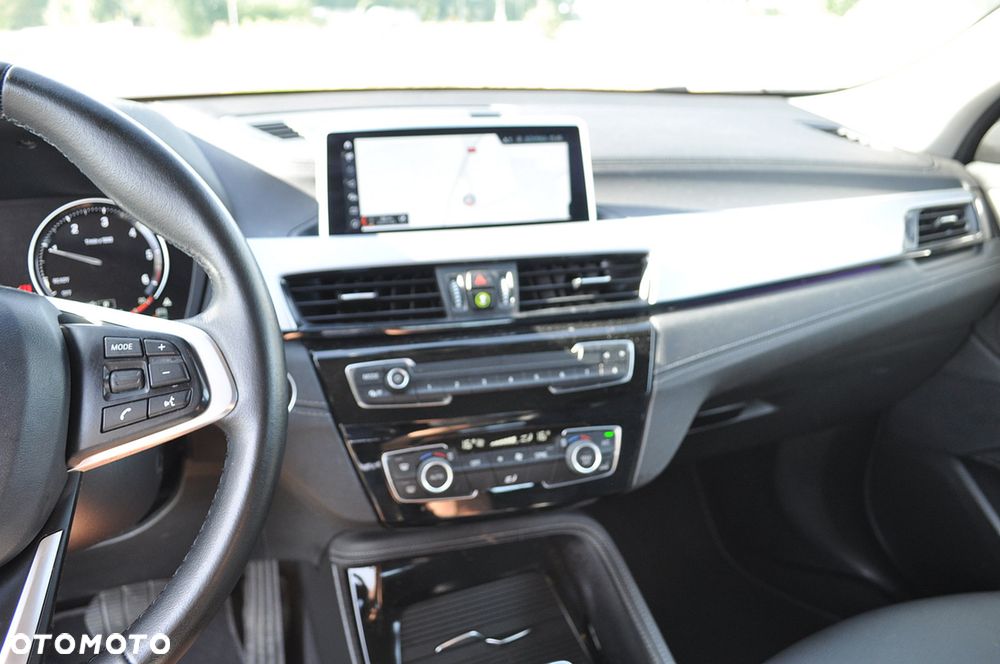 BMW X2 sDrive16d - 28