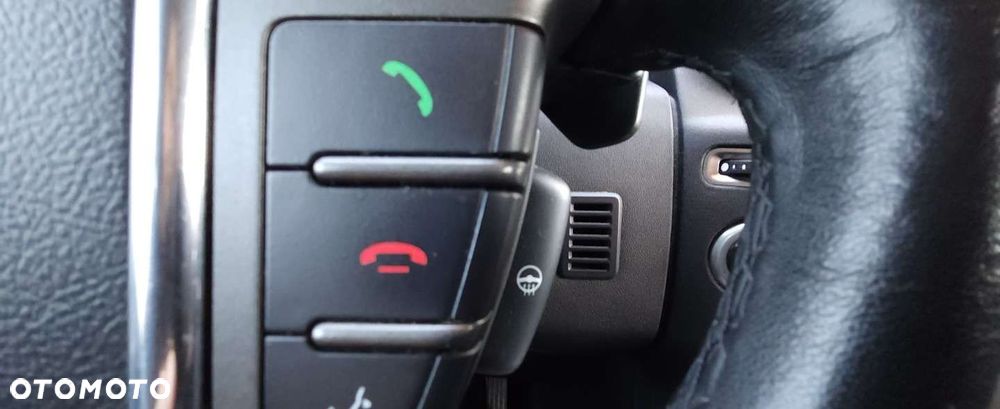 Land Rover Discovery - 36