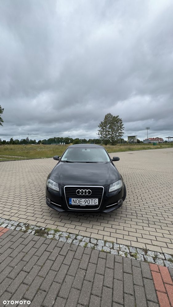 Audi A3 3-drzwiowe 2.0 TDI DPF (DSG) S tronic Ambiente - 2