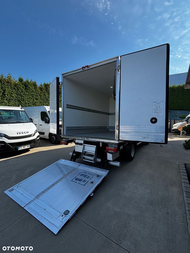 Iveco 35C15 Chłodnia Mroźnia z windą 750 kg 3.0 HPI - 6