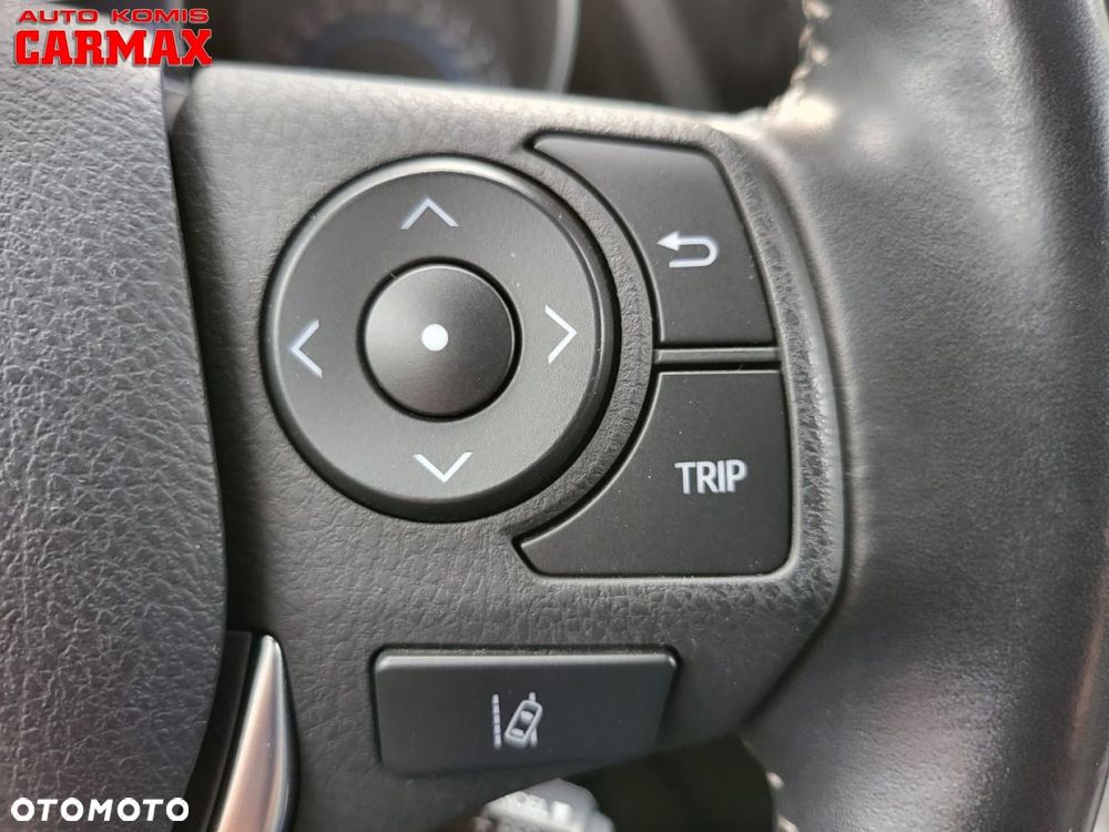Toyota Auris - 14