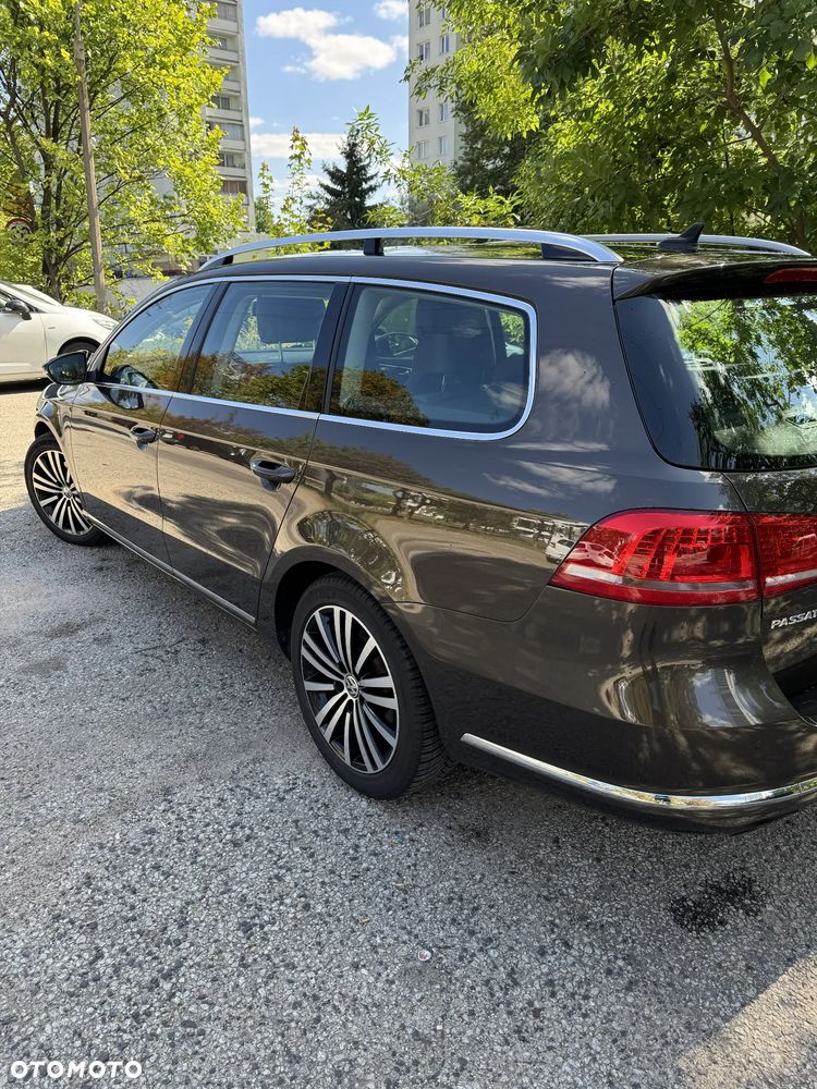 Volkswagen Passat 2.0 TDI Highline DSG - 3