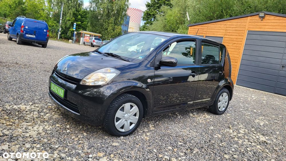 Daihatsu Sirion 1.3 - 11